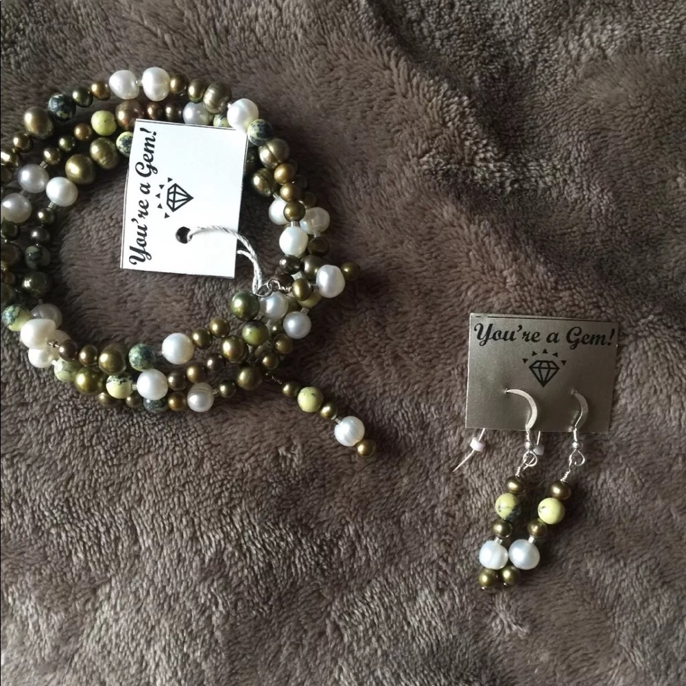 pearl and turquoise bracelet earrings - Picture 1 of 5